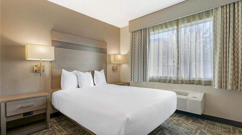 <b>Best Western Kettleman City Inn & Suites Room</b>. Images powered by <a href="https://iceportal.shijigroup.com/" title="IcePortal" target="_blank">IcePortal</a>.