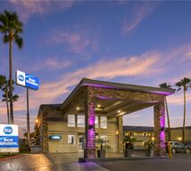 Best Western Kettleman City Inn & Suites Exterior