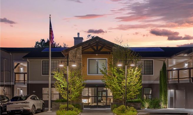 Best Western Plus Stevenson Manor Exterior
