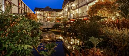 Best Western Plus Bayshore Inn Exterior