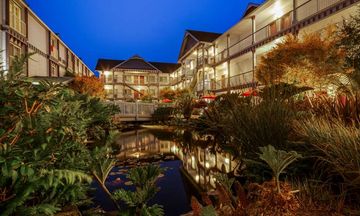 Best Western Plus Bayshore Inn