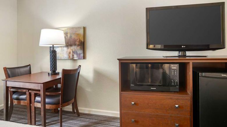 <b>Best Western Clovis Cole Room</b>. Images powered by <a href="https://iceportal.shijigroup.com/" title="IcePortal" target="_blank">IcePortal</a>.