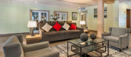 Best Western John Muir Inn Lobby