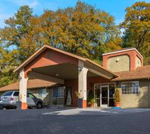 Best Western Willits Inn Exterior