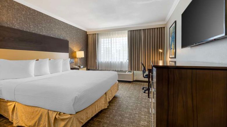 <b>Best Western Los Angeles Worldport Hotel Room</b>. Images powered by <a href="https://iceportal.shijigroup.com/" title="IcePortal" target="_blank">IcePortal</a>.