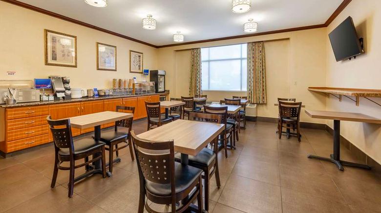 <b>Best Western Los Angeles Worldport Hotel Restaurant</b>. Images powered by <a href="https://iceportal.shijigroup.com/" title="IcePortal" target="_blank">IcePortal</a>.