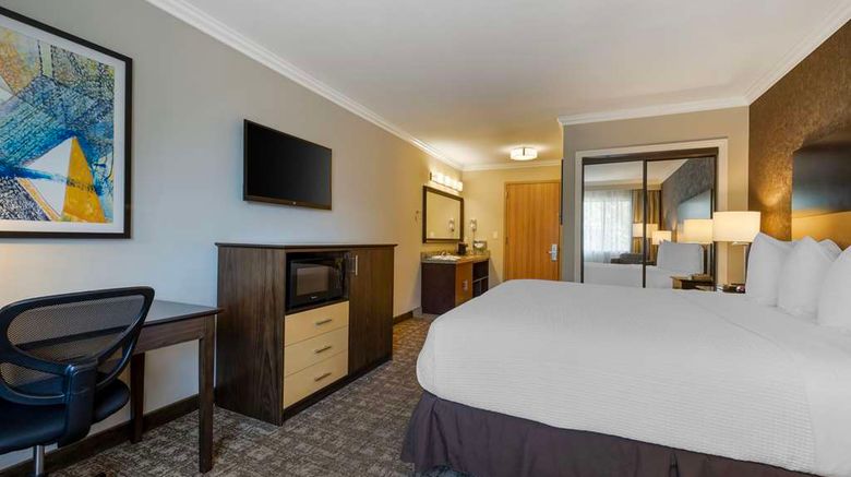 <b>Best Western Los Angeles Worldport Hotel Room</b>. Images powered by <a href="https://iceportal.shijigroup.com/" title="IcePortal" target="_blank">IcePortal</a>.