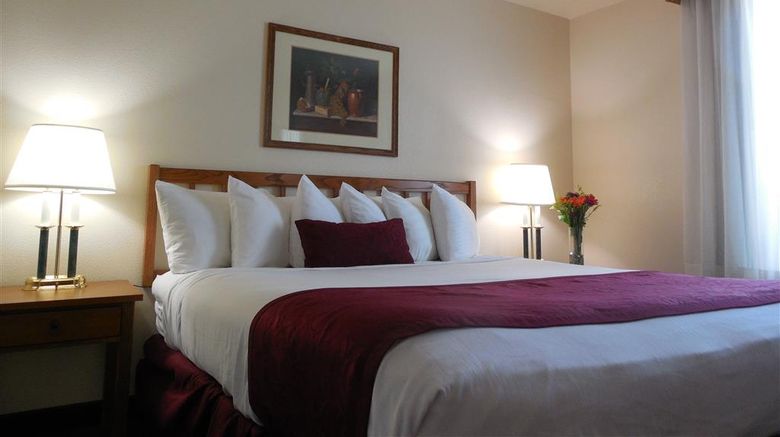 <b>Best Western John Jay Inn Room</b>. Images powered by <a href="https://iceportal.shijigroup.com/" title="IcePortal" target="_blank">IcePortal</a>.