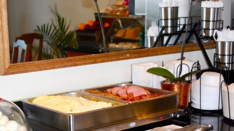 Best Western John Jay Inn Restaurant