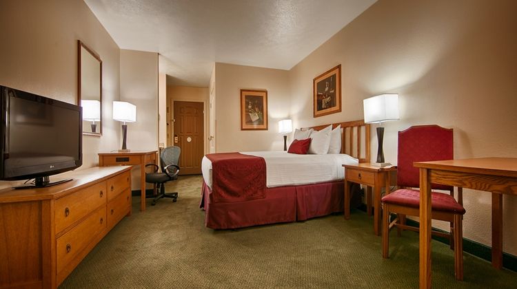 Best Western John Jay Inn Room