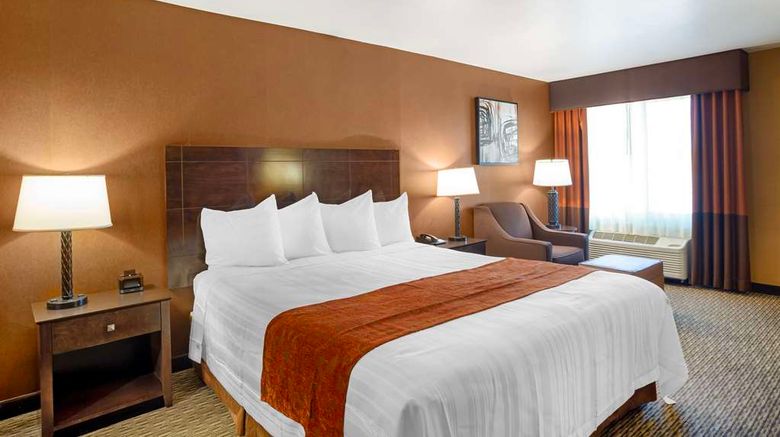 <b>Best Western Exeter Inn & Suites Room</b>. Images powered by <a href="https://iceportal.shijigroup.com/" title="IcePortal" target="_blank">IcePortal</a>.