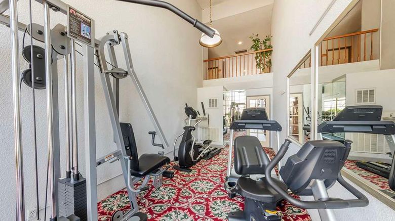 <b>Best Western Plus Hill House Health</b>. Images powered by <a href="https://iceportal.shijigroup.com/" title="IcePortal" target="_blank">IcePortal</a>.