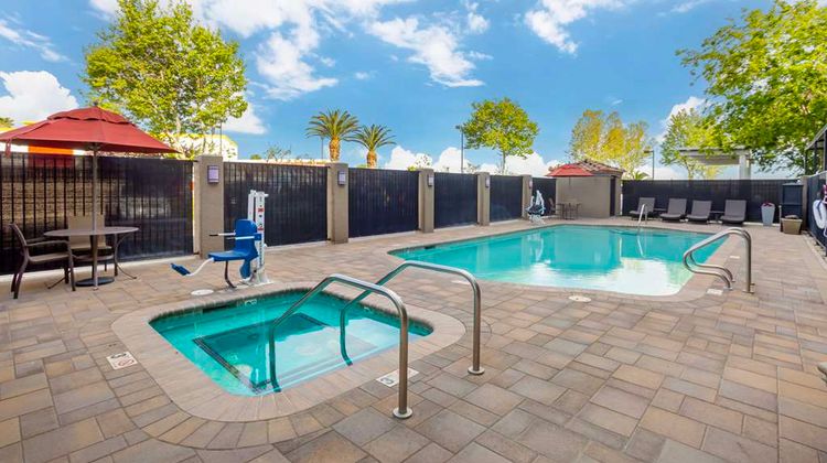 Best Western Plus Villa Del Lago Inn Pool