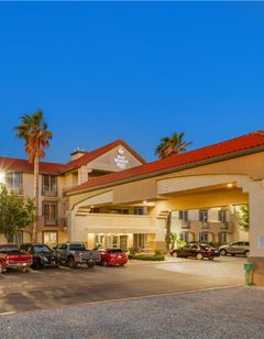 Best Western Plus John Jay Inn & Suites