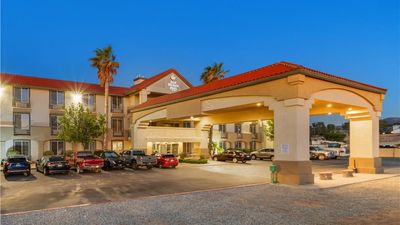 Best Western Plus John Jay Inn & Suites