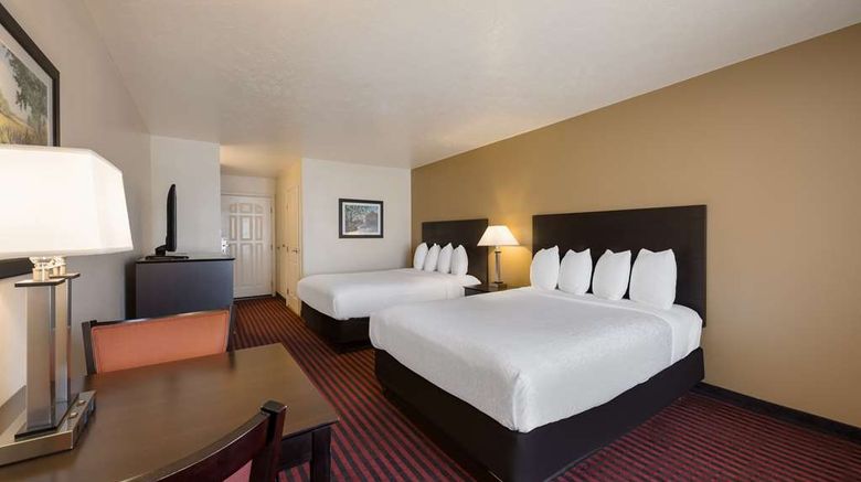 <b>Best Western Plus Salinas Valley Inn Room</b>. Images powered by <a href="https://iceportal.shijigroup.com/" title="IcePortal" target="_blank">IcePortal</a>.