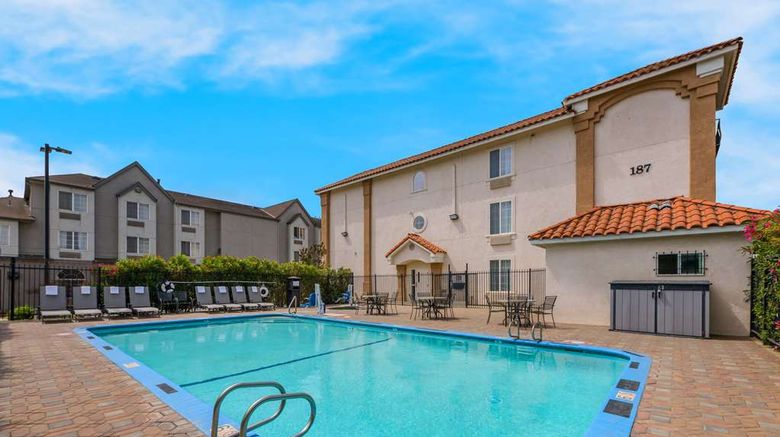 <b>Best Western Plus Salinas Valley Inn Pool</b>. Images powered by <a href="https://iceportal.shijigroup.com/" title="IcePortal" target="_blank">IcePortal</a>.