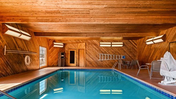 Best Western Liberty Inn Pool