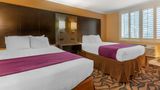 Best Western Plus Airport Plaza Room