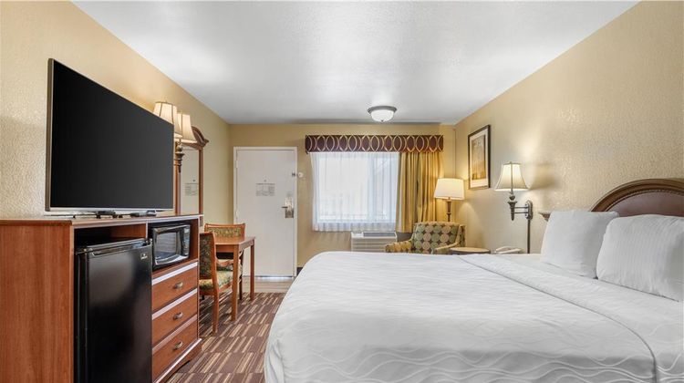 Best Western Desert Winds Room