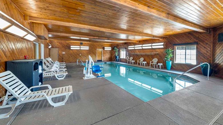 <b>Best Western Liberty Inn Pool</b>. Images powered by <a href="https://iceportal.shijigroup.com/" title="IcePortal" target="_blank">IcePortal</a>.