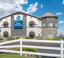 Best Western Liberty Inn Exterior