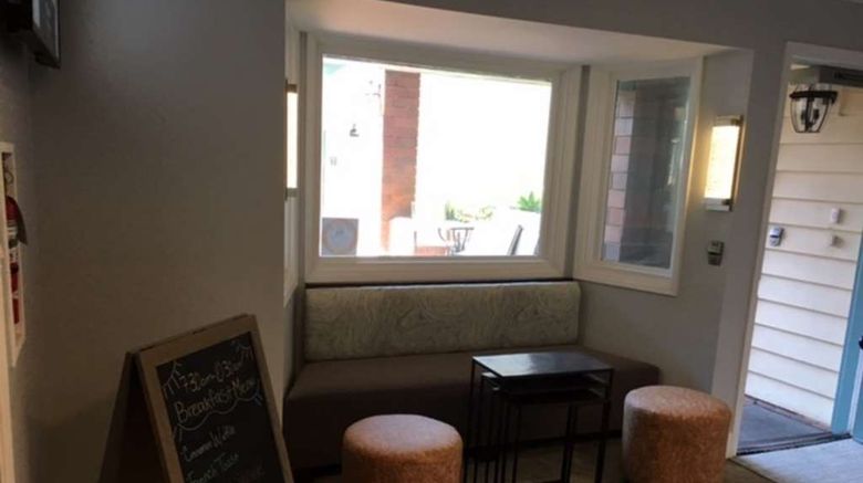 <b>Best Western Plus Dana Point Inn-by-Sea Lobby</b>. Images powered by <a href="https://iceportal.shijigroup.com/" title="IcePortal" target="_blank">IcePortal</a>.