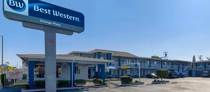 Best Western Orange Plaza Exterior
