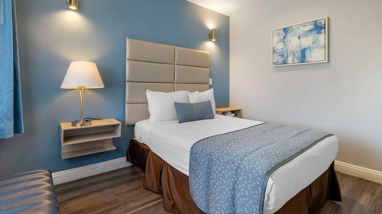 Best Western Orange Plaza Room