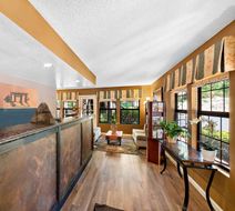 Best Western Stagecoach Inn Lobby