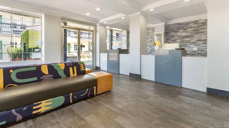 <b>Best Western Marina State Beach Lobby</b>. Images powered by <a href="https://iceportal.shijigroup.com/" title="IcePortal" target="_blank">IcePortal</a>.