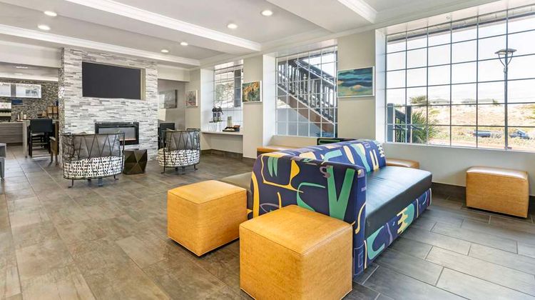 Best Western Marina State Beach Lobby