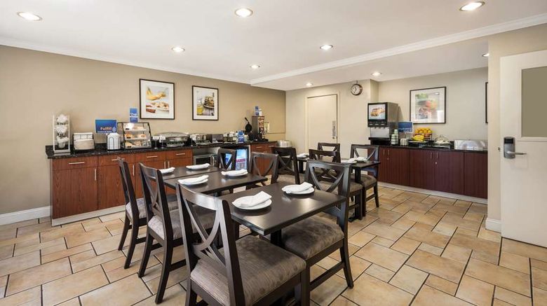 <b>Best Western Danville Sycamore Inn Restaurant</b>. Images powered by <a href="https://iceportal.shijigroup.com/" title="IcePortal" target="_blank">IcePortal</a>.