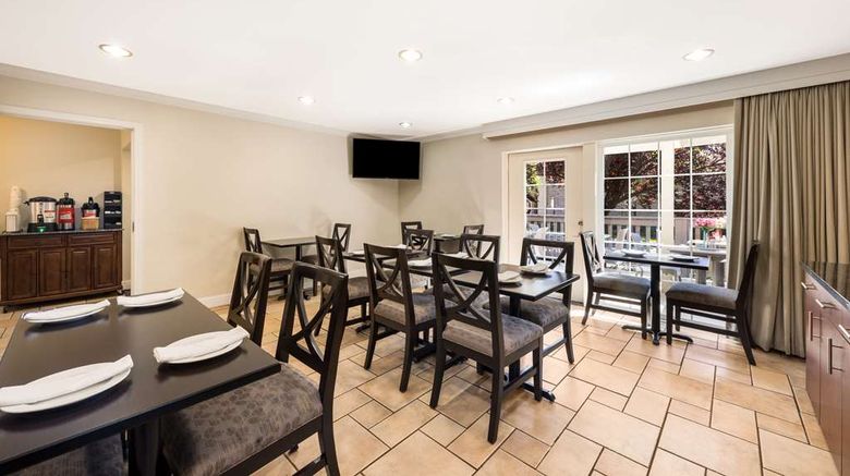 <b>Best Western Danville Sycamore Inn Restaurant</b>. Images powered by <a href="https://iceportal.shijigroup.com/" title="IcePortal" target="_blank">IcePortal</a>.