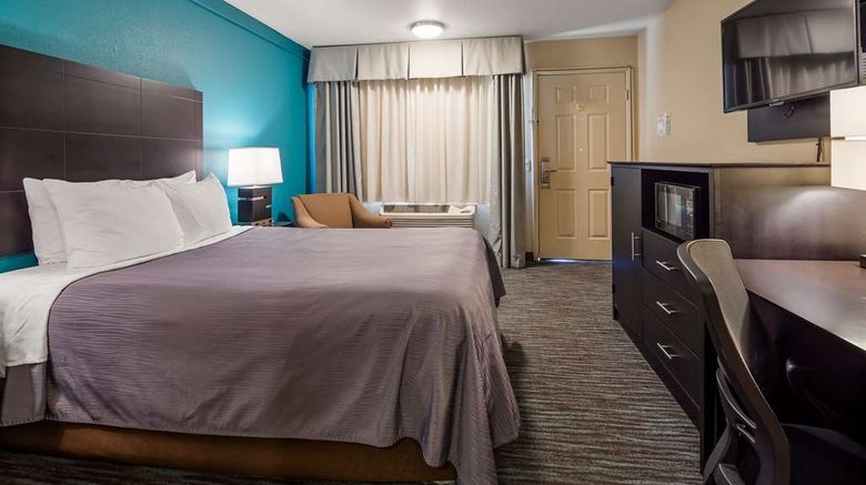 <b>Best Western Apricot Inn Room</b>. Images powered by <a href="https://iceportal.shijigroup.com/" title="IcePortal" target="_blank">IcePortal</a>.