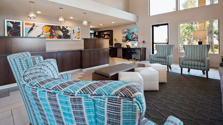 Best Western Apricot Inn Lobby