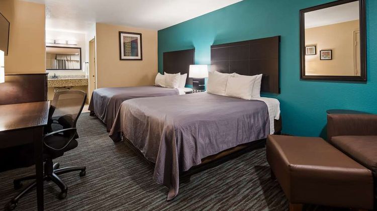 Best Western Apricot Inn Room