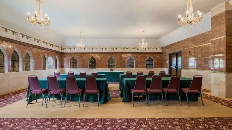 <b>Chateau Big Bear Boutique Hotel, BW Ballroom</b>. Images powered by <a href="https://iceportal.shijigroup.com/" title="IcePortal" target="_blank">IcePortal</a>.