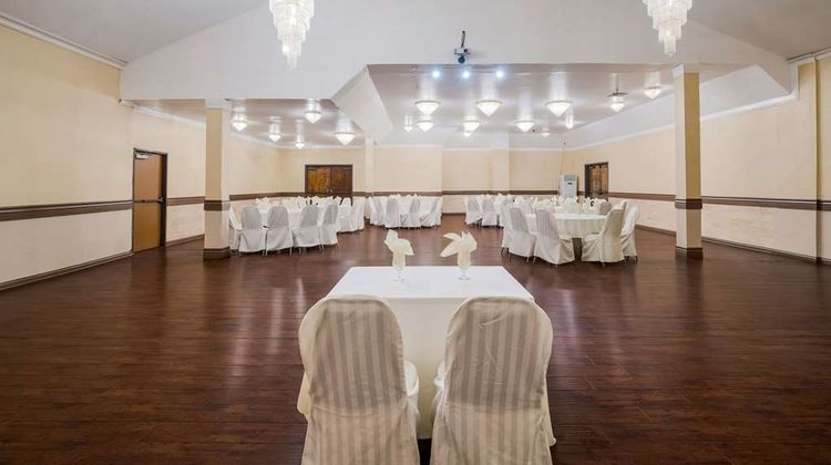 Chateau Big Bear Boutique Hotel, BW Ballroom