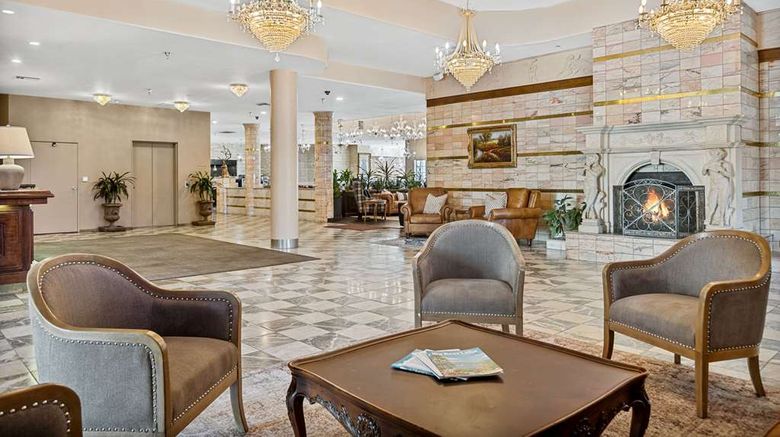 <b>Chateau Big Bear Boutique Hotel, BW Lobby</b>. Images powered by <a href="https://iceportal.shijigroup.com/" title="IcePortal" target="_blank">IcePortal</a>.