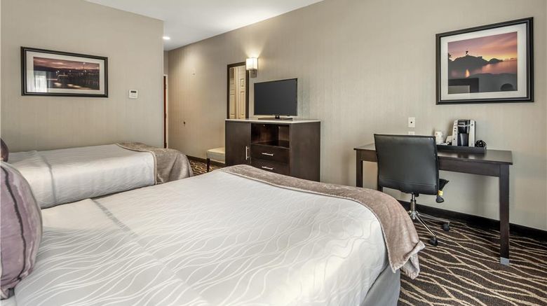 <b>Best Western Plus Hotel at the Conv Ctr Room</b>. Images powered by <a href="https://iceportal.shijigroup.com/" title="IcePortal" target="_blank">IcePortal</a>.
