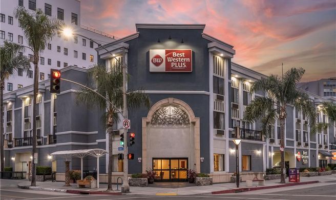 Best Western Plus Hotel at the Conv Ctr Exterior
