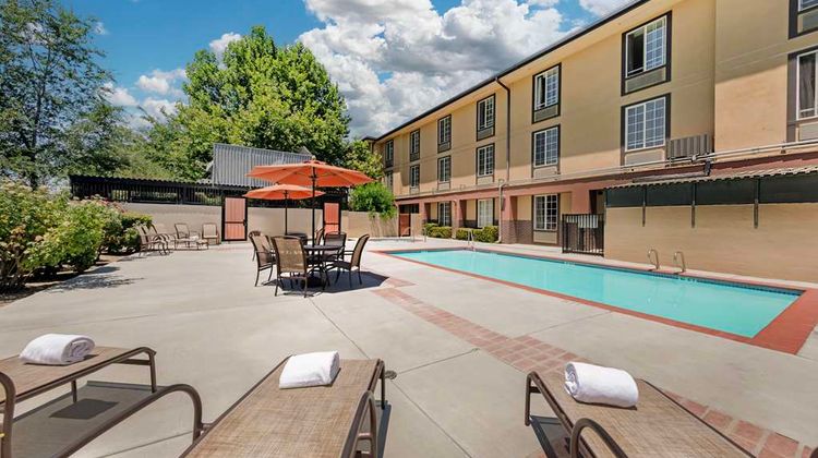Best Western Plus Country Park Hotel Pool