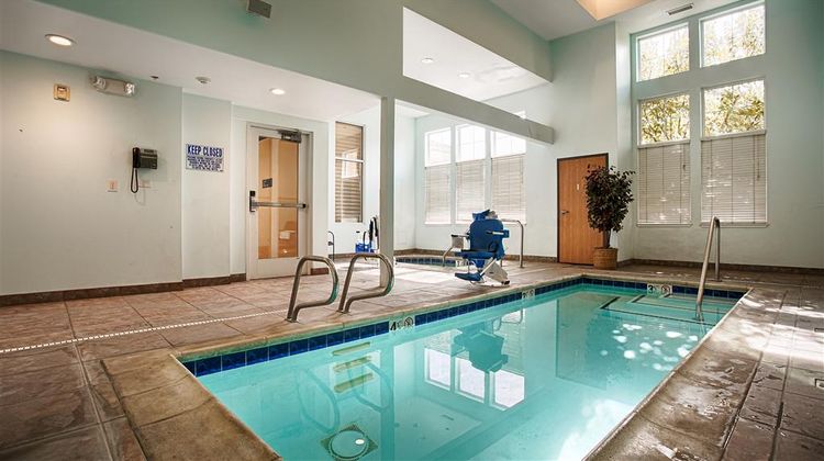 Best Western I-5 Inn & Suites Pool
