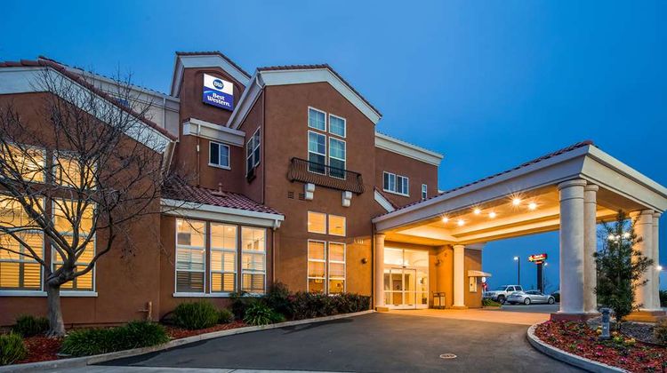 Best Western I-5 Inn & Suites Exterior