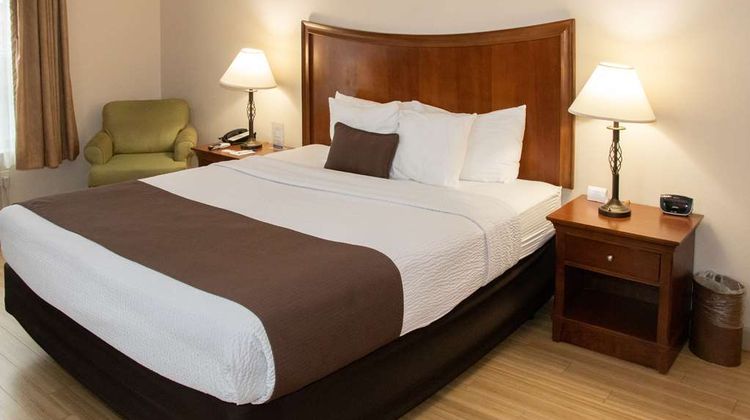 Best Western I-5 Inn & Suites Room