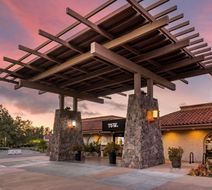 Best Western Plus Thousand Oaks Inn Exterior