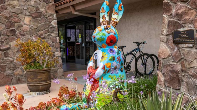 Best Western Plus Thousand Oaks Inn Exterior