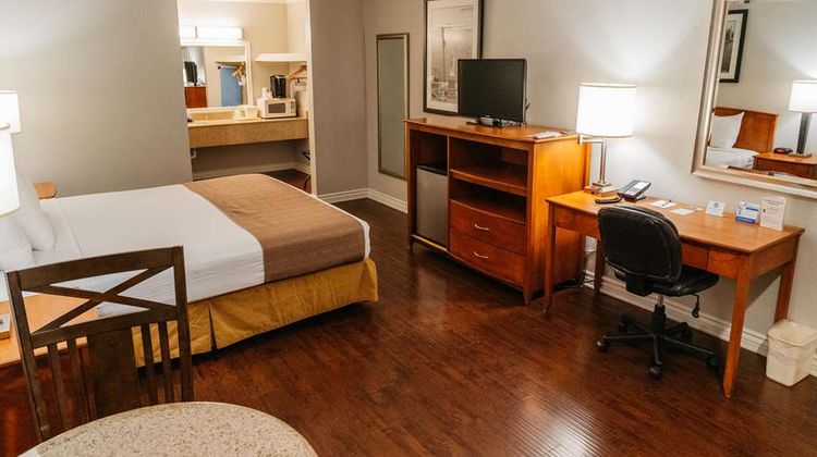 Best Western Palm Garden Inn Room