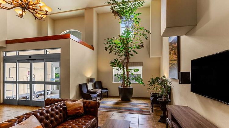 Best Western Rose Quartz Inn Lobby